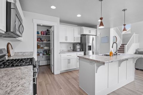 Tiny photo for 4887 W WHITE PEARL CT, Herriman, UT 84096 (MLS # 2143764)