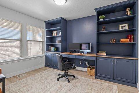 Tiny photo for 4887 W WHITE PEARL CT, Herriman, UT 84096 (MLS # 2143764)