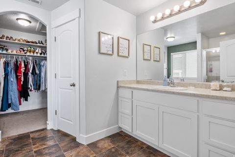 Tiny photo for 4887 W WHITE PEARL CT, Herriman, UT 84096 (MLS # 2143764)