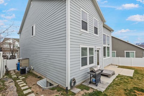 Tiny photo for 4887 W WHITE PEARL CT, Herriman, UT 84096 (MLS # 2143764)