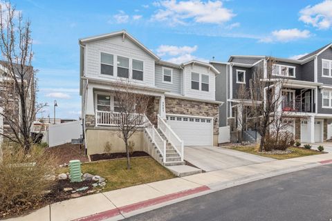 Tiny photo for 4887 W WHITE PEARL CT, Herriman, UT 84096 (MLS # 2143764)