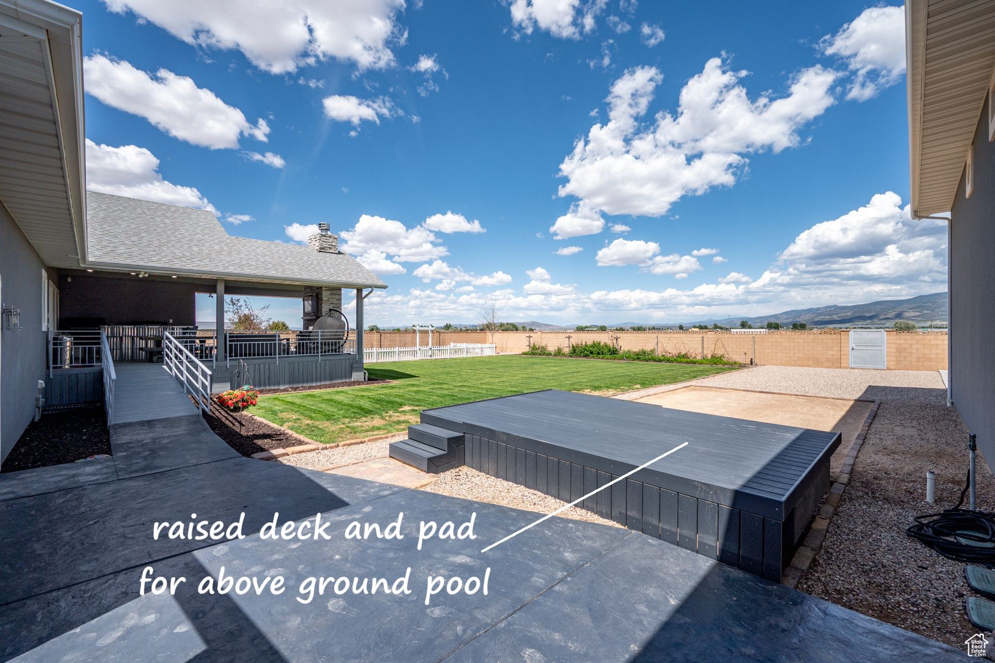 PEAK VIEW - Residential