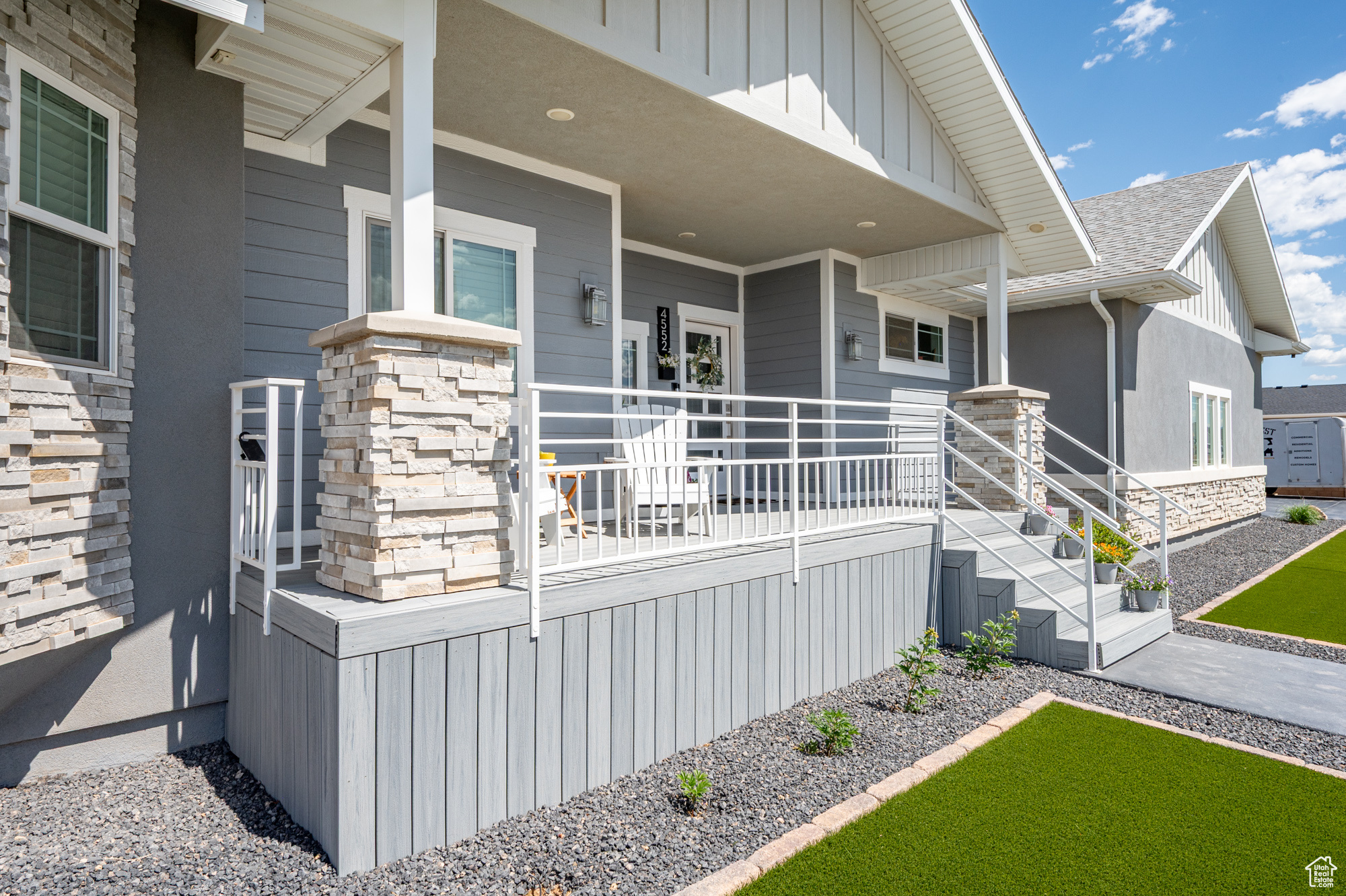 PEAK VIEW - Residential