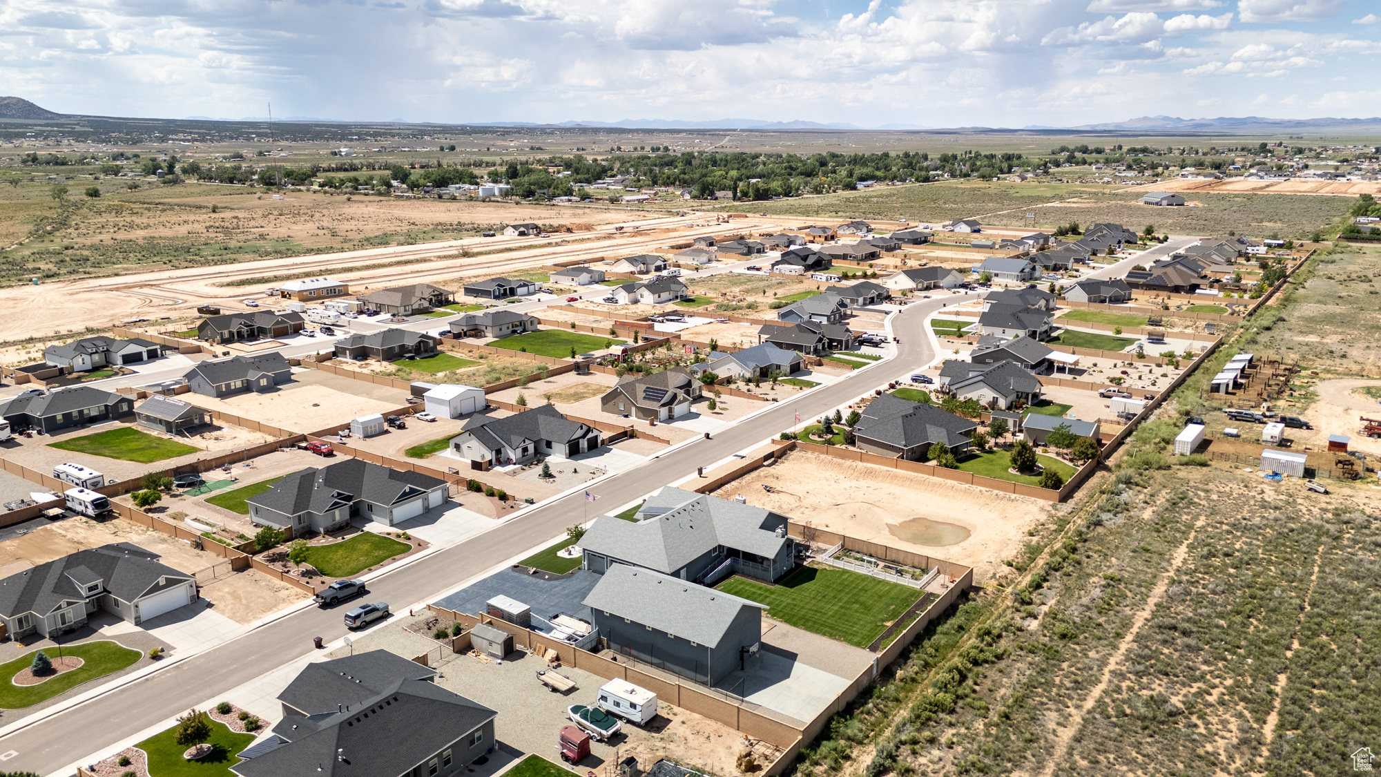 PEAK VIEW - Residential