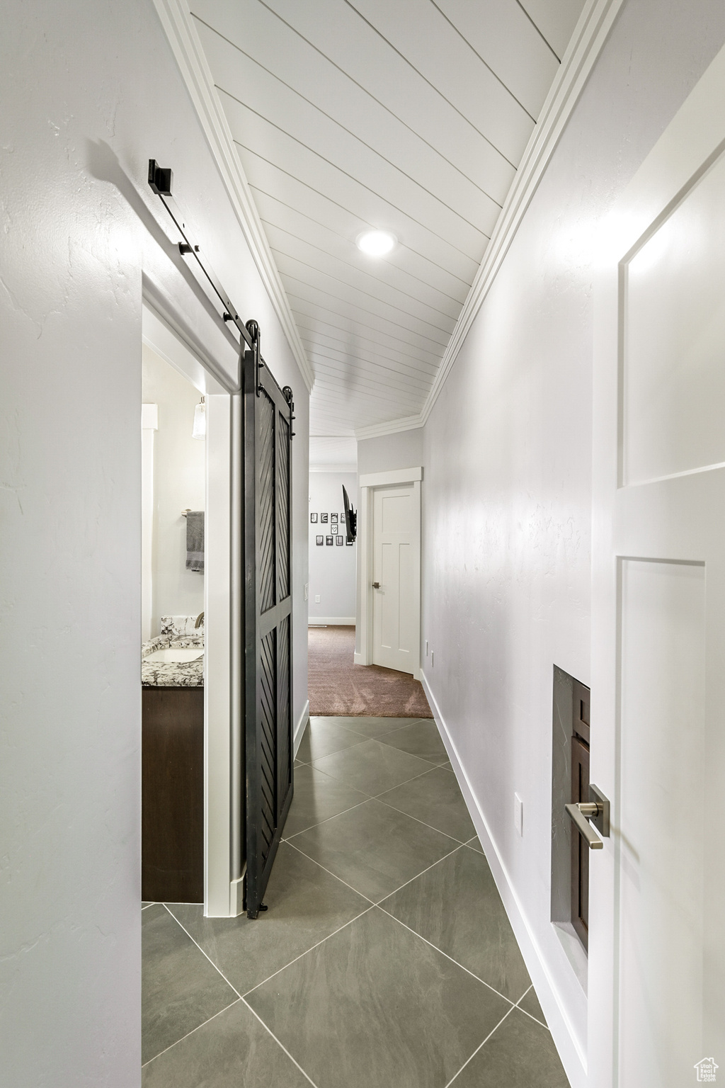 PEAK VIEW - Residential