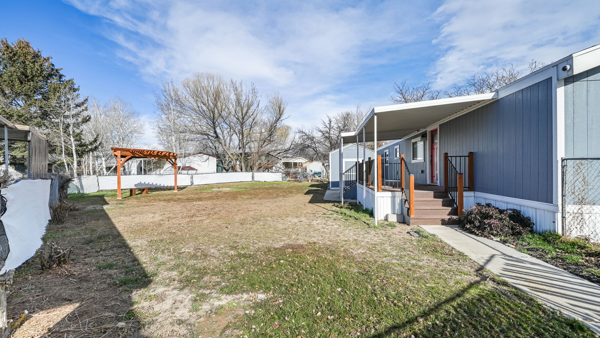 CRESCENTWOOD VILLAGE - Residential