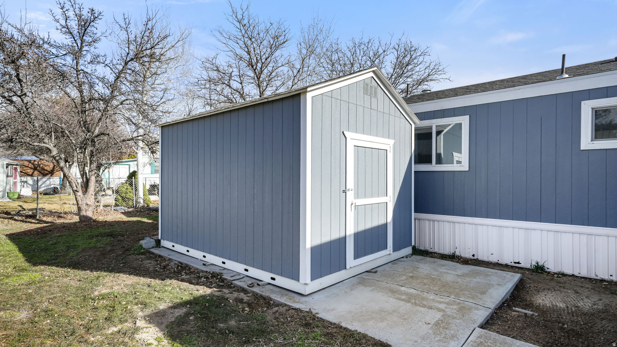 CRESCENTWOOD VILLAGE - Residential