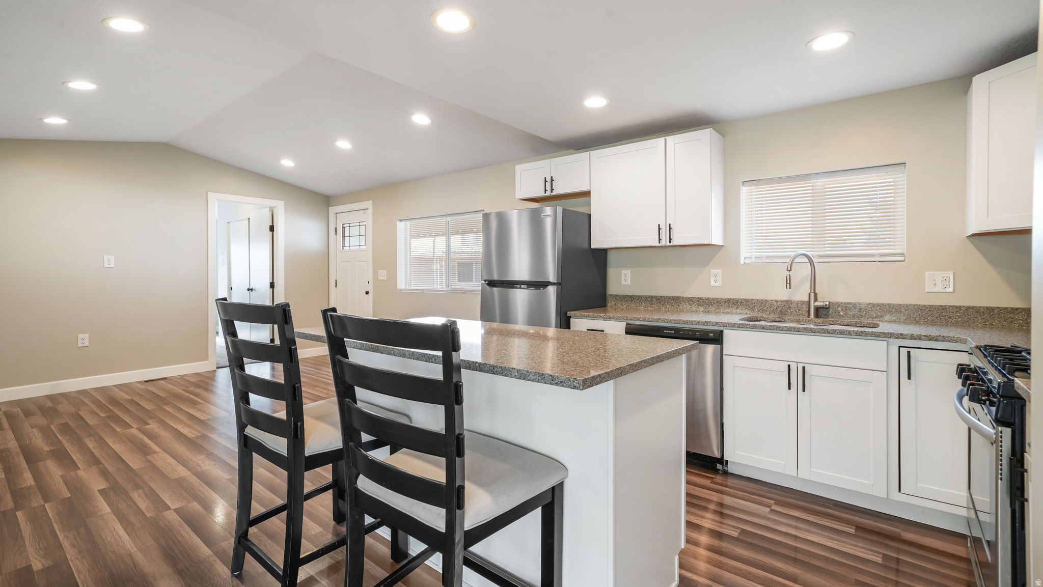 CRESCENTWOOD VILLAGE - Residential