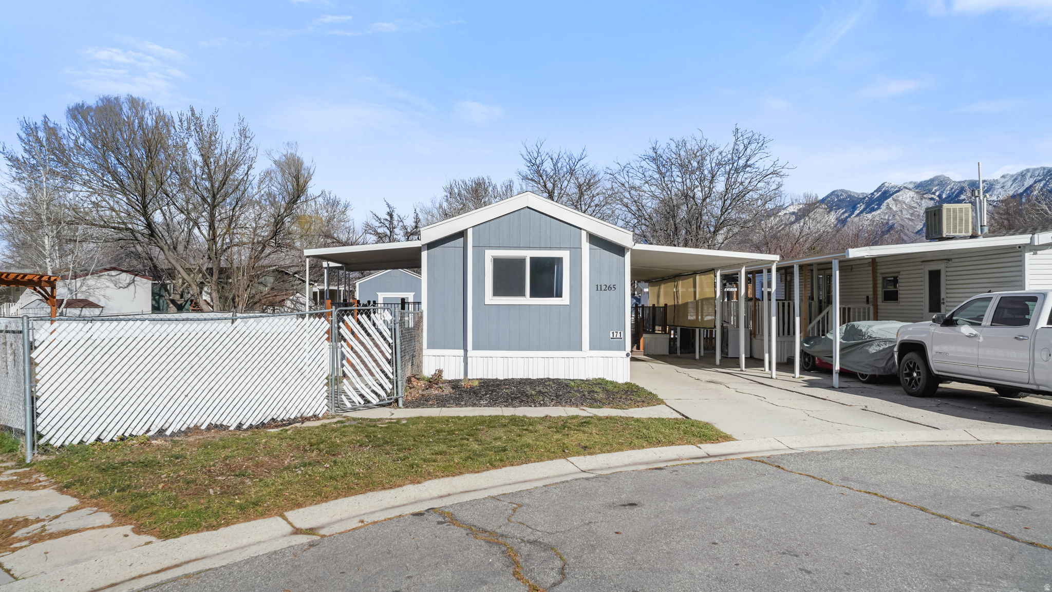 CRESCENTWOOD VILLAGE - Residential