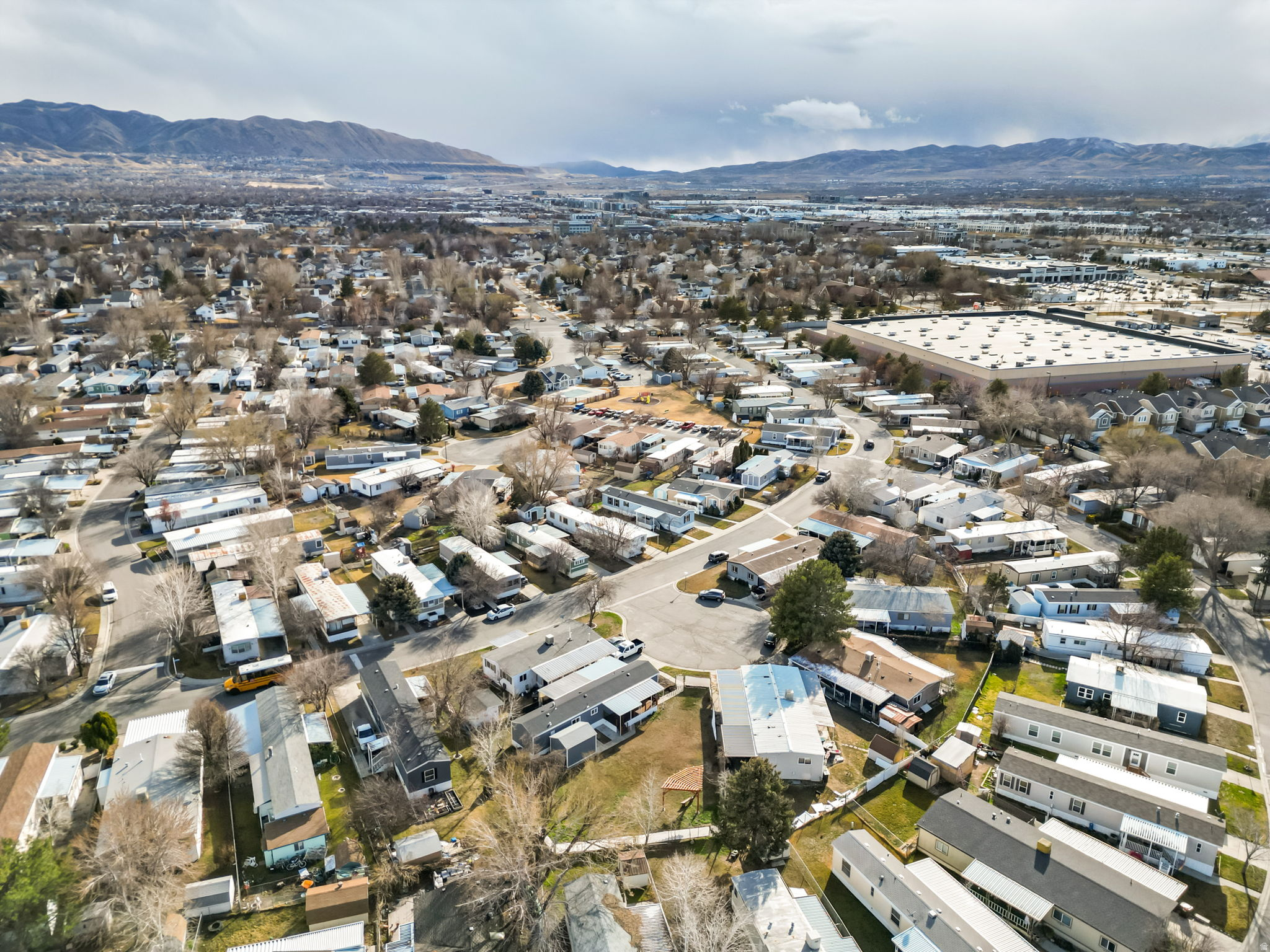 CRESCENTWOOD VILLAGE - Residential