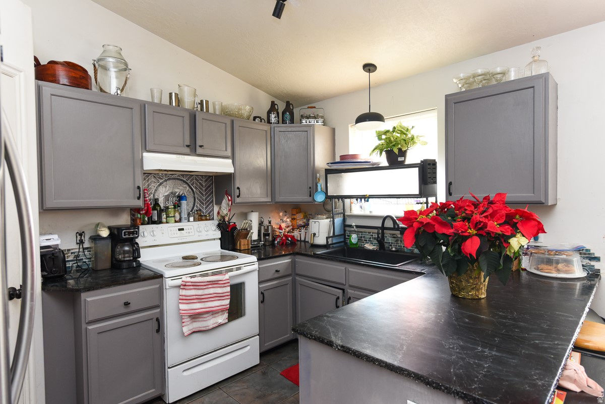 ALANTOWNE SUBDIVISION - Residential