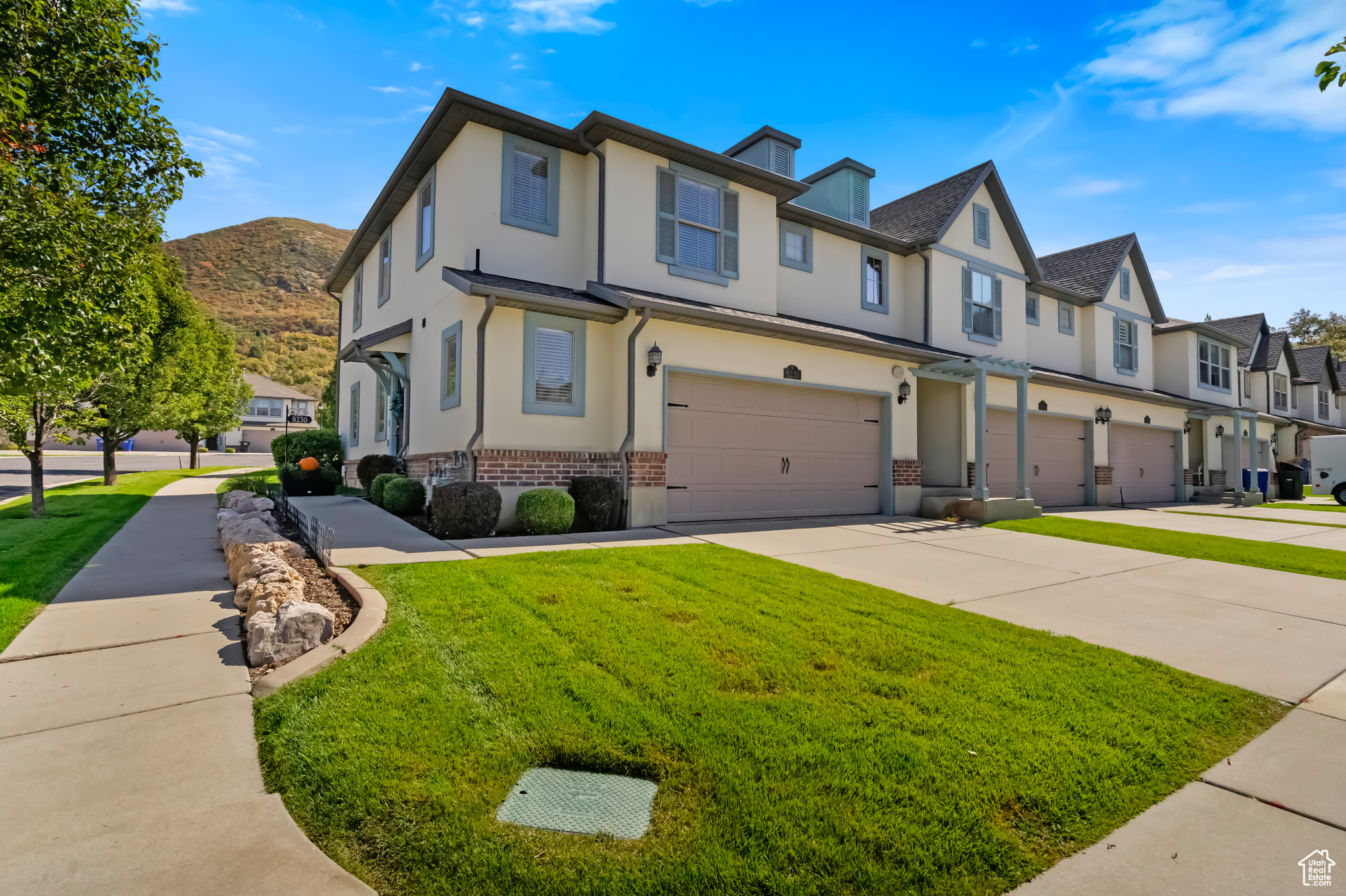 VILLAGE AT VALLEY MEADOWS - Residential