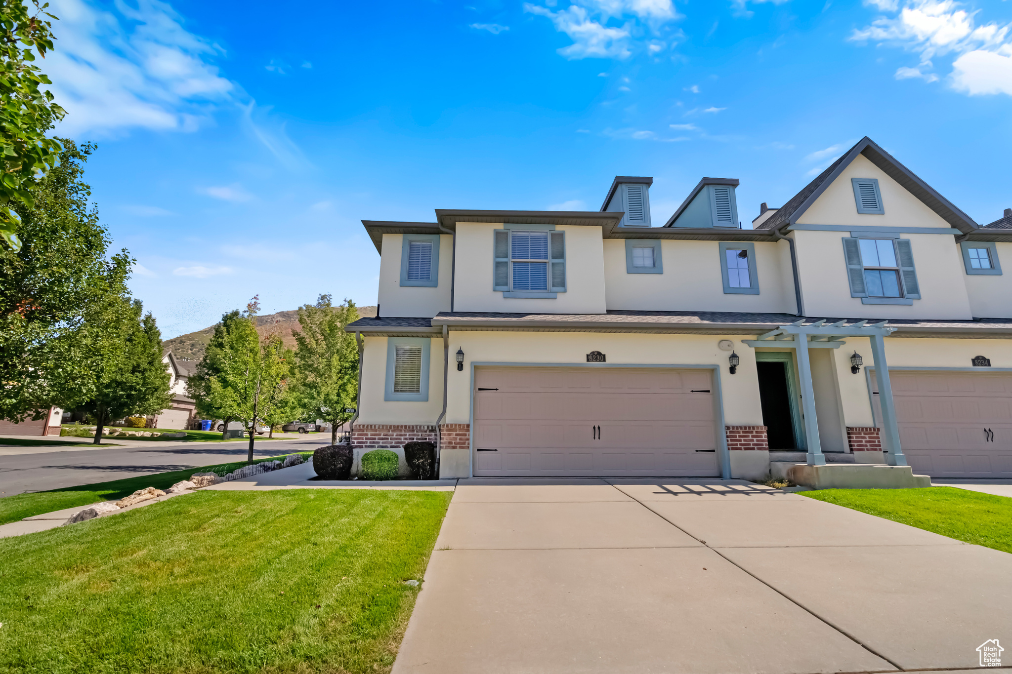 VILLAGE AT VALLEY MEADOWS - Residential