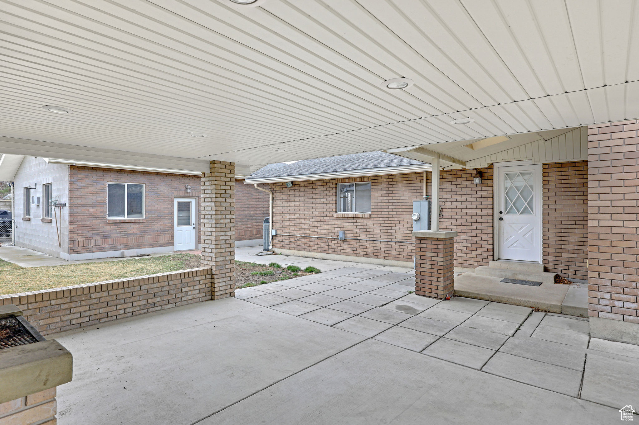 8693 S Vaquero Dr, Sandy, Utah image 12