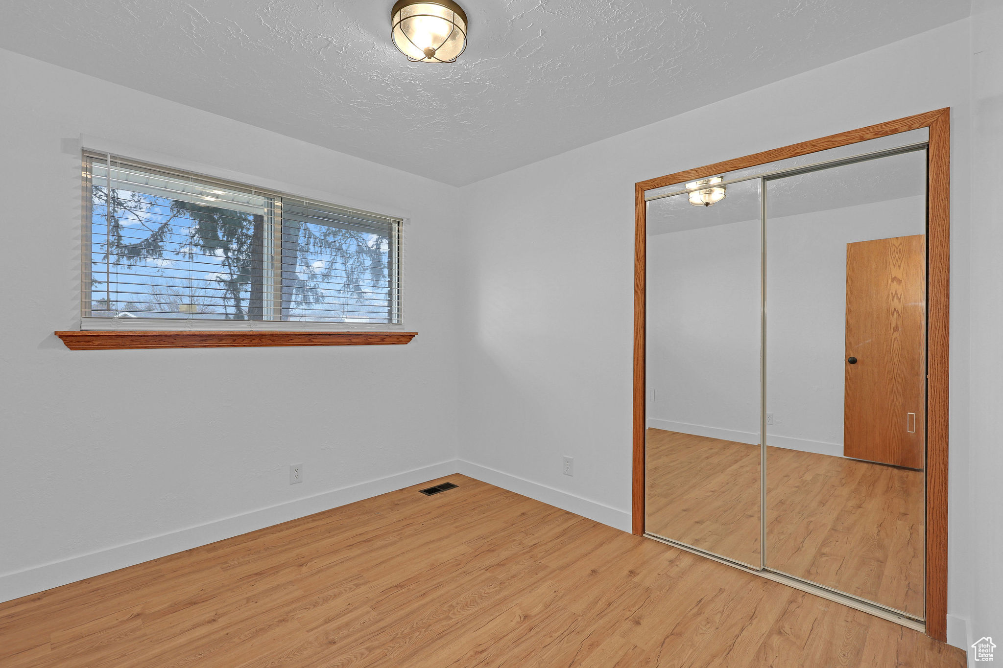 8693 S Vaquero Dr, Sandy, Utah image 27