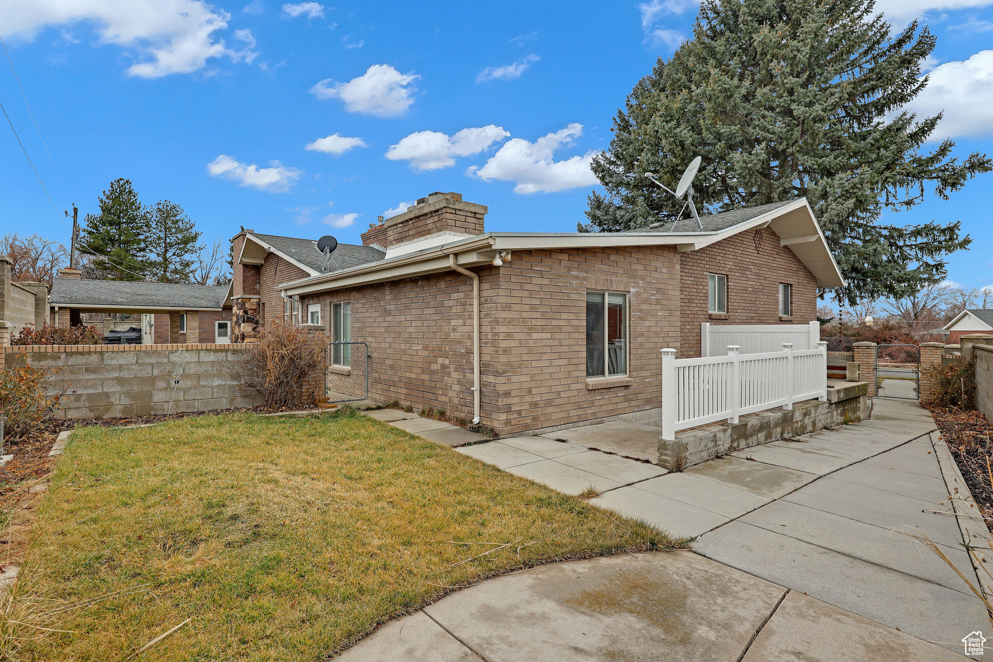 8693 S Vaquero Dr, Sandy, Utah image 11