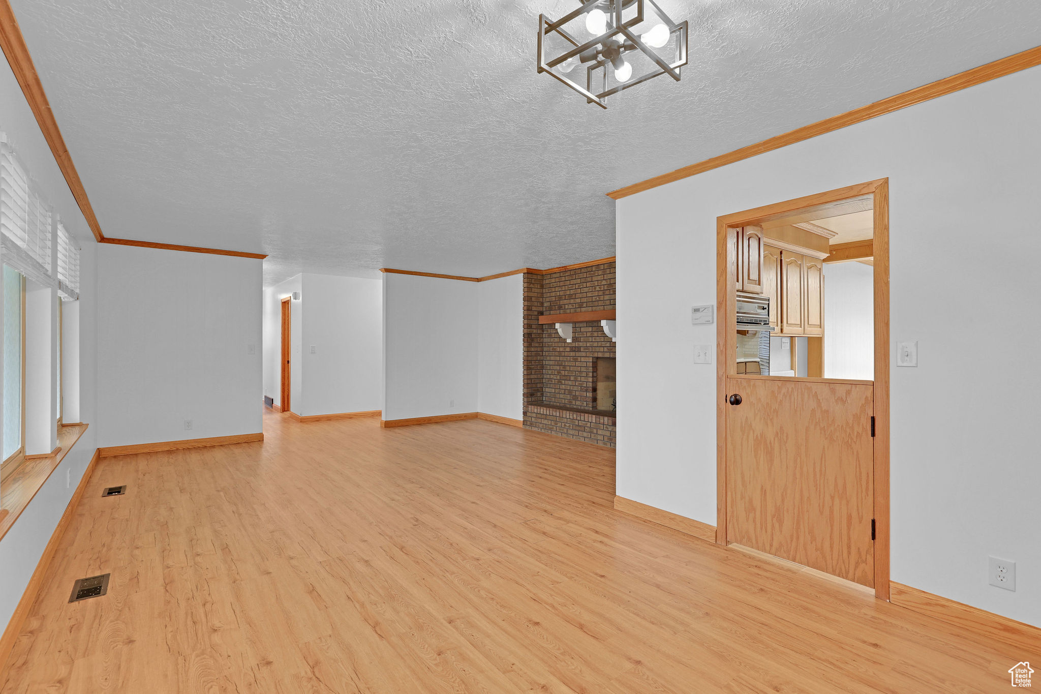 8693 S Vaquero Dr, Sandy, Utah image 15