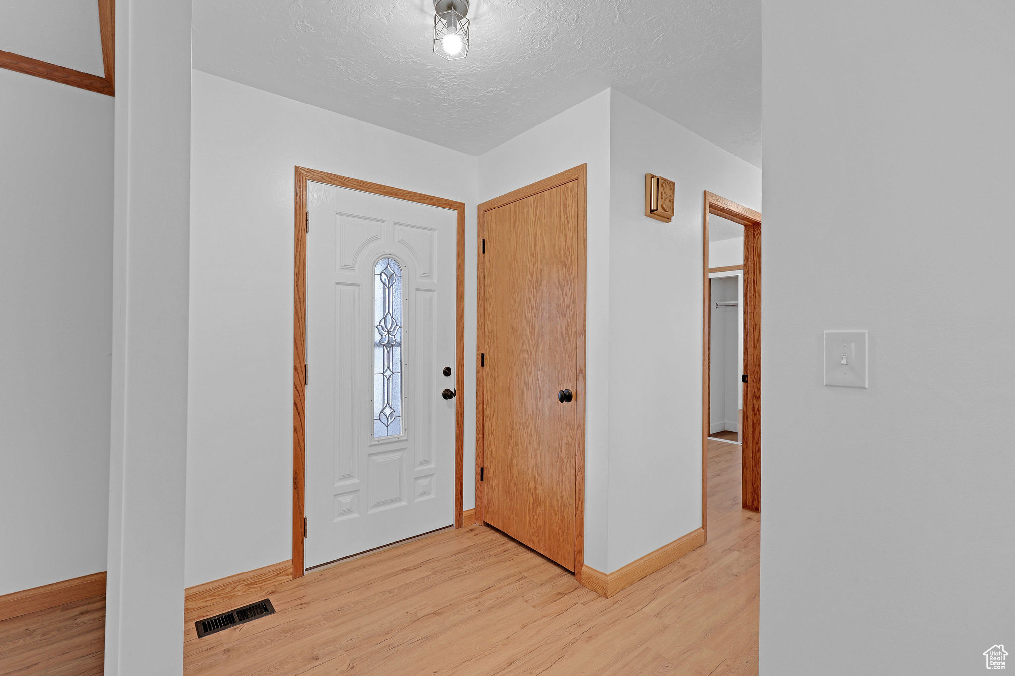8693 S Vaquero Dr, Sandy, Utah image 16