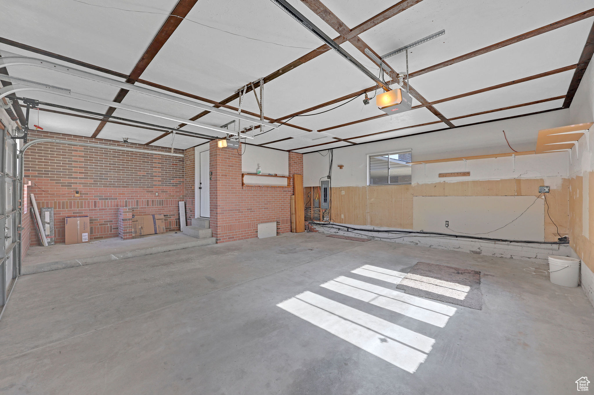 8693 S Vaquero Dr, Sandy, Utah image 42
