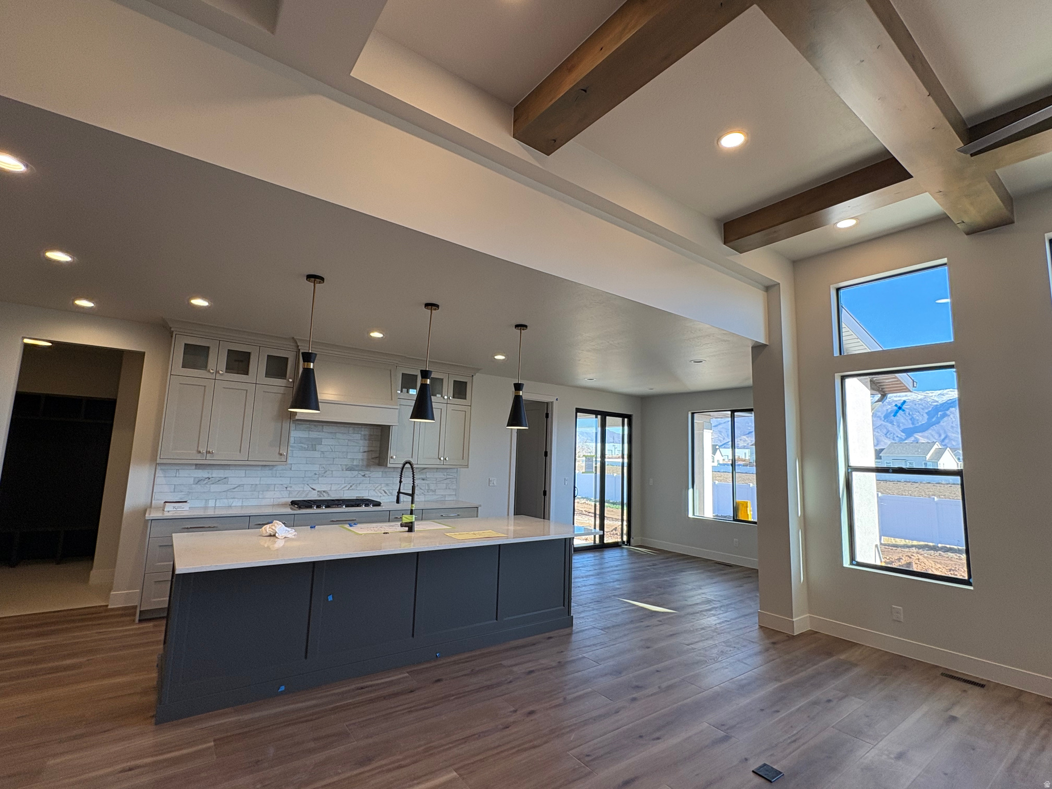 AMBER FIELDS - Residential