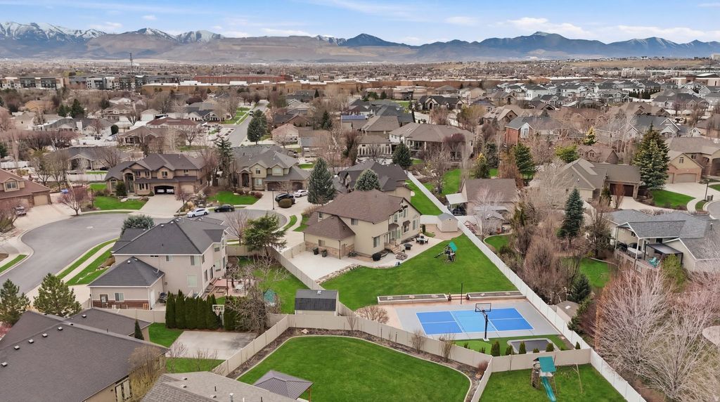 Photo of 3372 W WATERBRIDGE CV S, South Jordan, UT 84095 (MLS # 2143482)