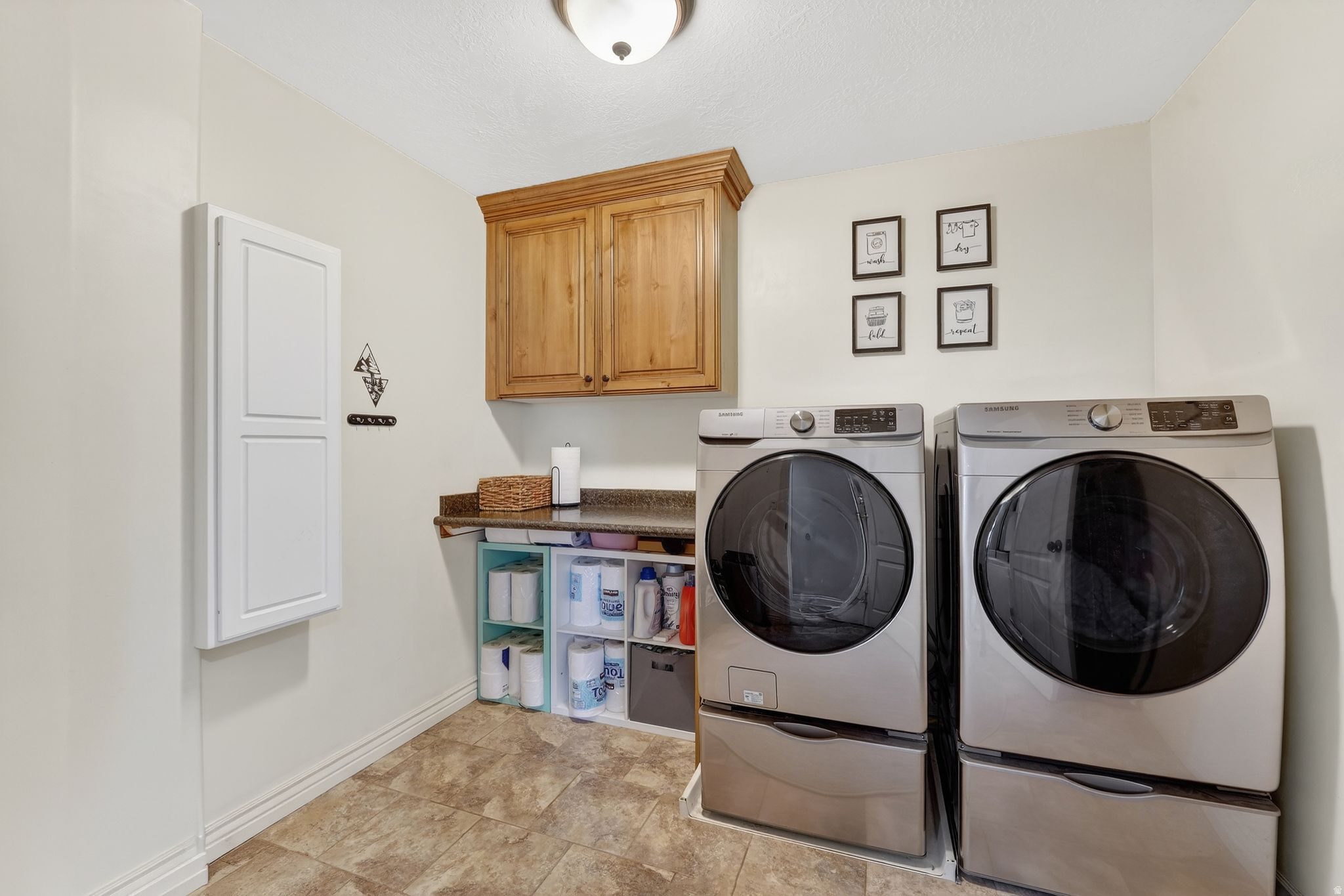 MIDAS CREEK - Residential