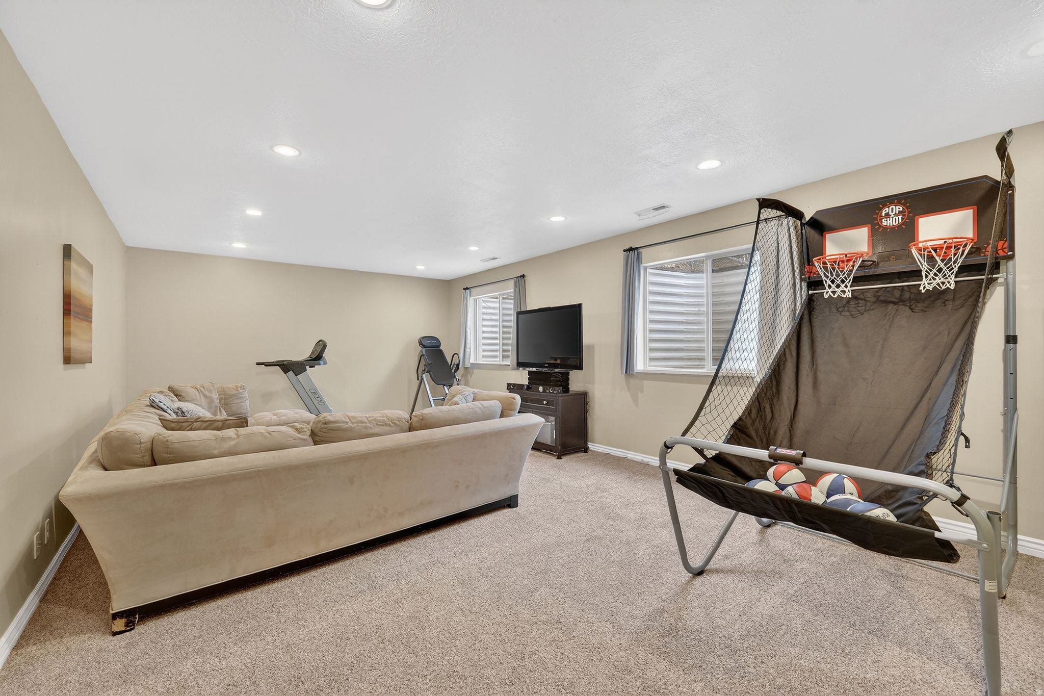 MIDAS CREEK - Residential