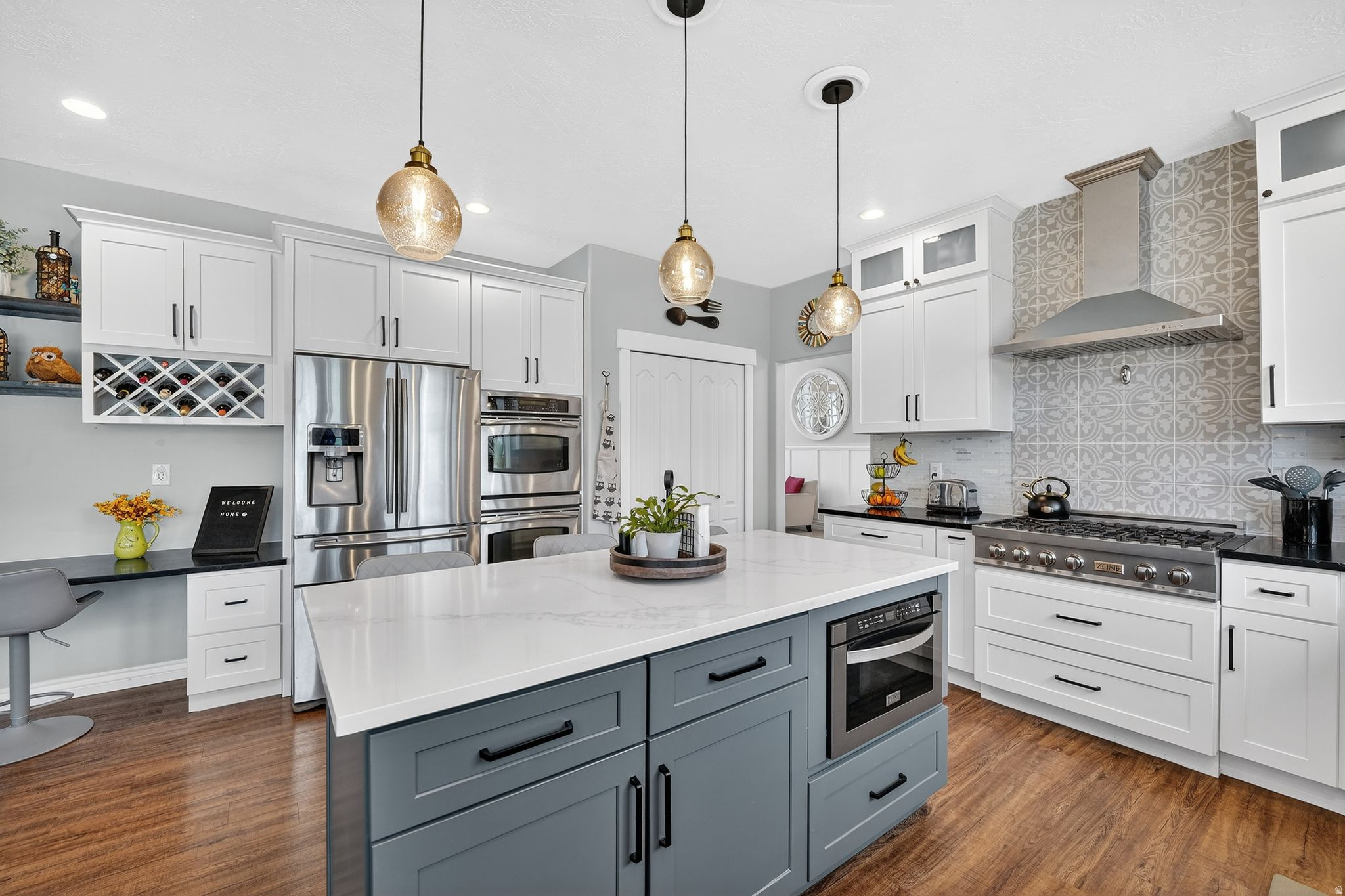 MIDAS CREEK - Residential