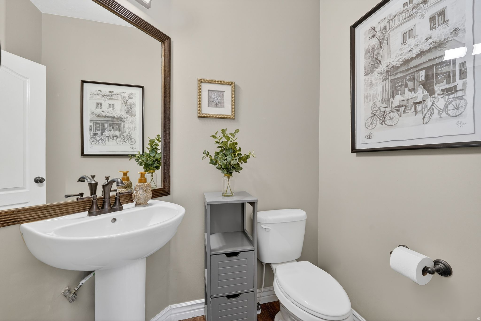 MIDAS CREEK - Residential