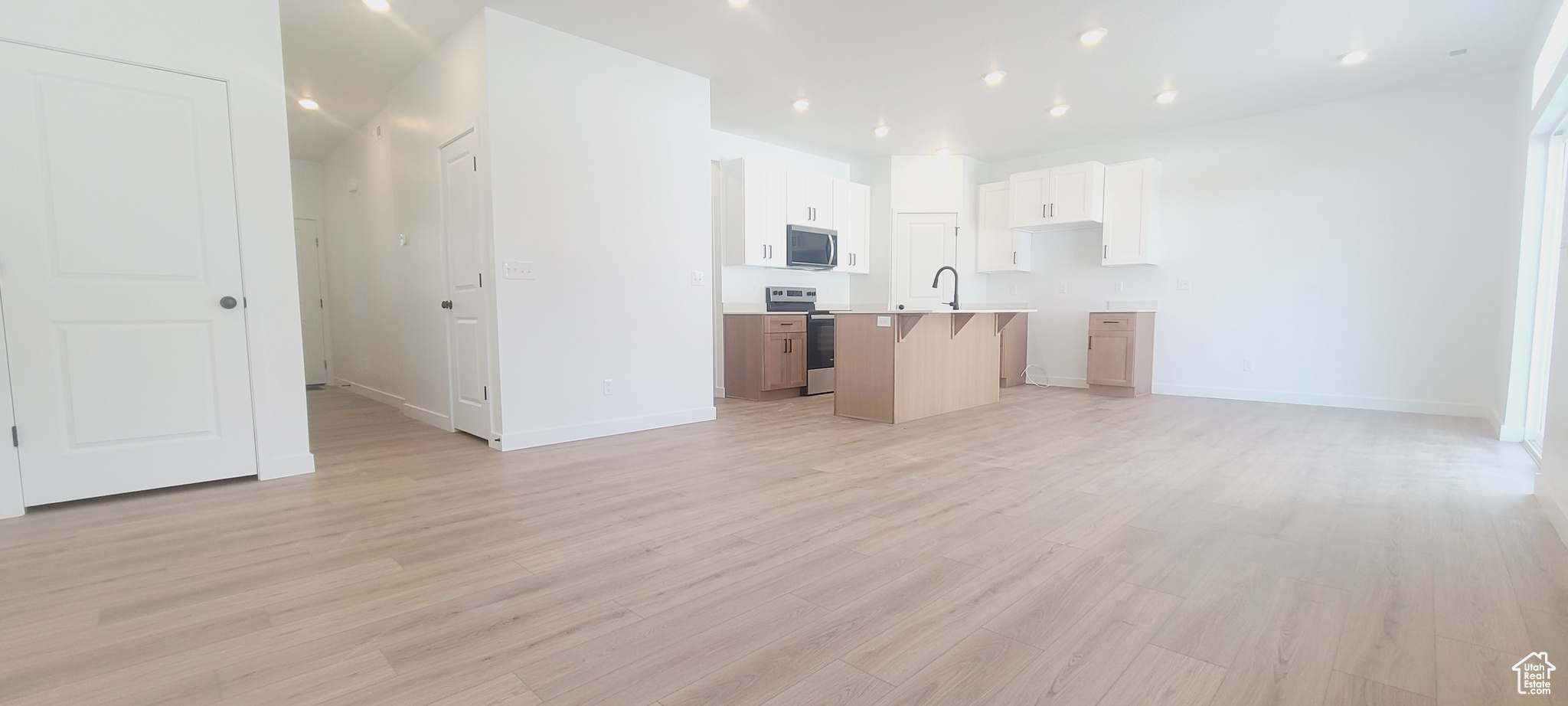 HIGHGATE COVE - Residential