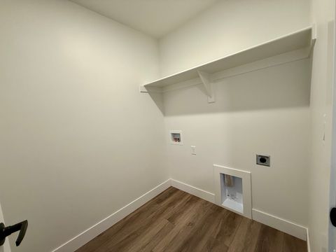 Tiny photo for 2945 N DEVON DR #245, Ogden, UT 84404 (MLS # 2158657)