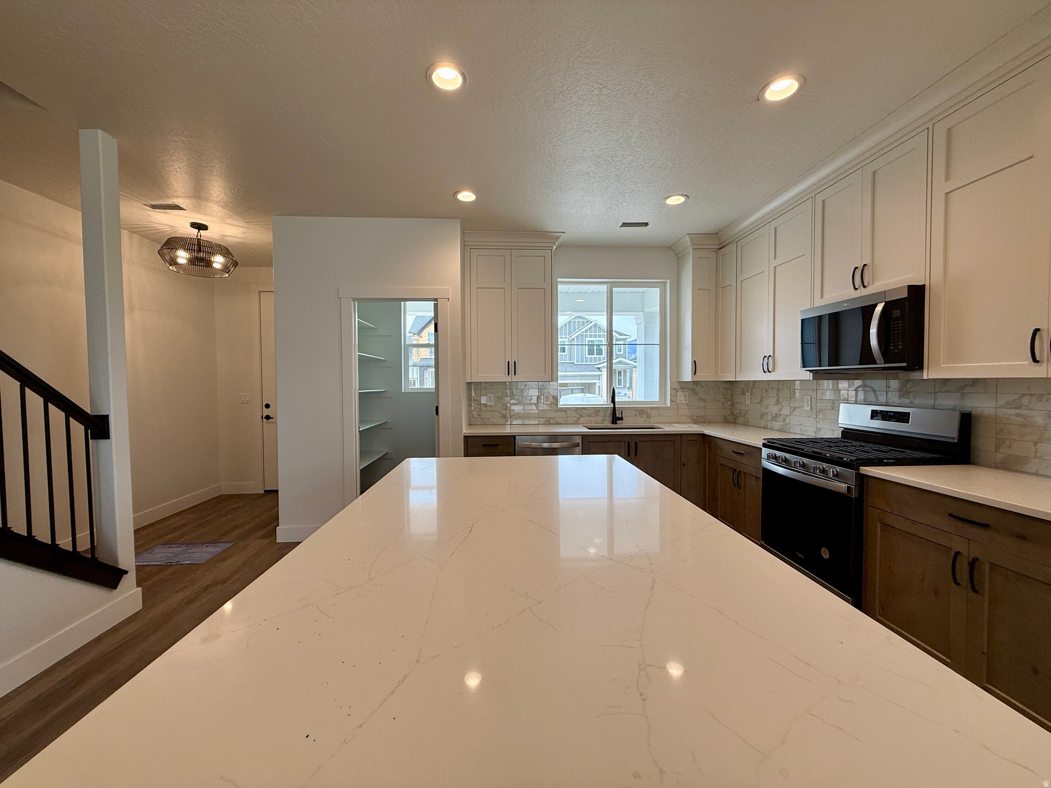 CREEKSIDE AT JDC RANCH - Residential