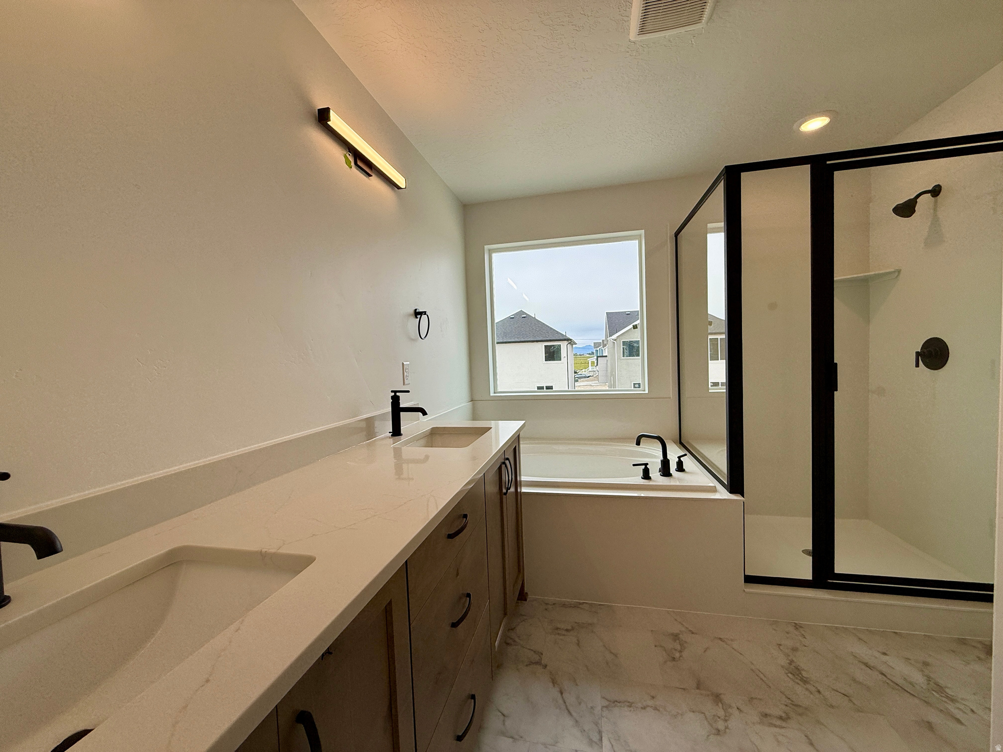 CREEKSIDE AT JDC RANCH - Residential