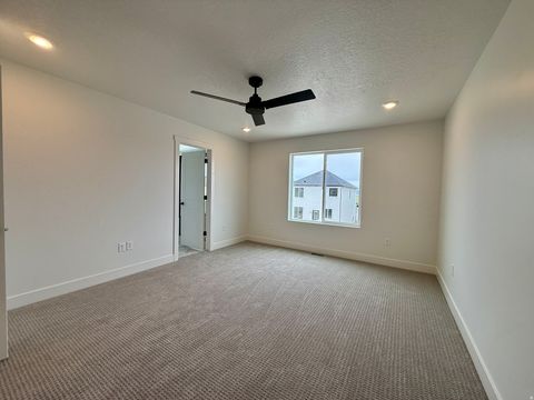 Tiny photo for 2945 N DEVON DR #245, Ogden, UT 84404 (MLS # 2158657)
