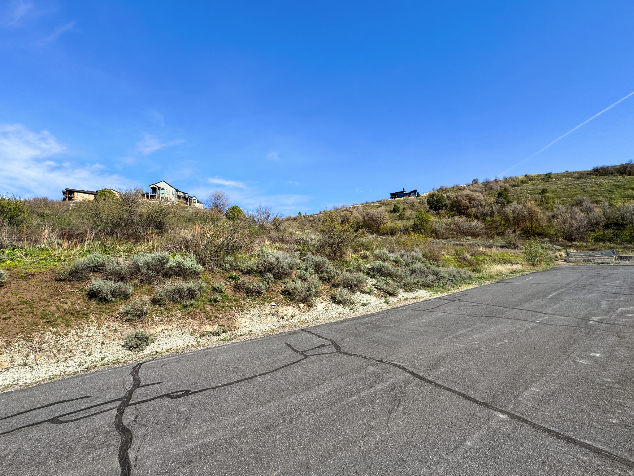 SUMMIT AT SKI LAKE - Land