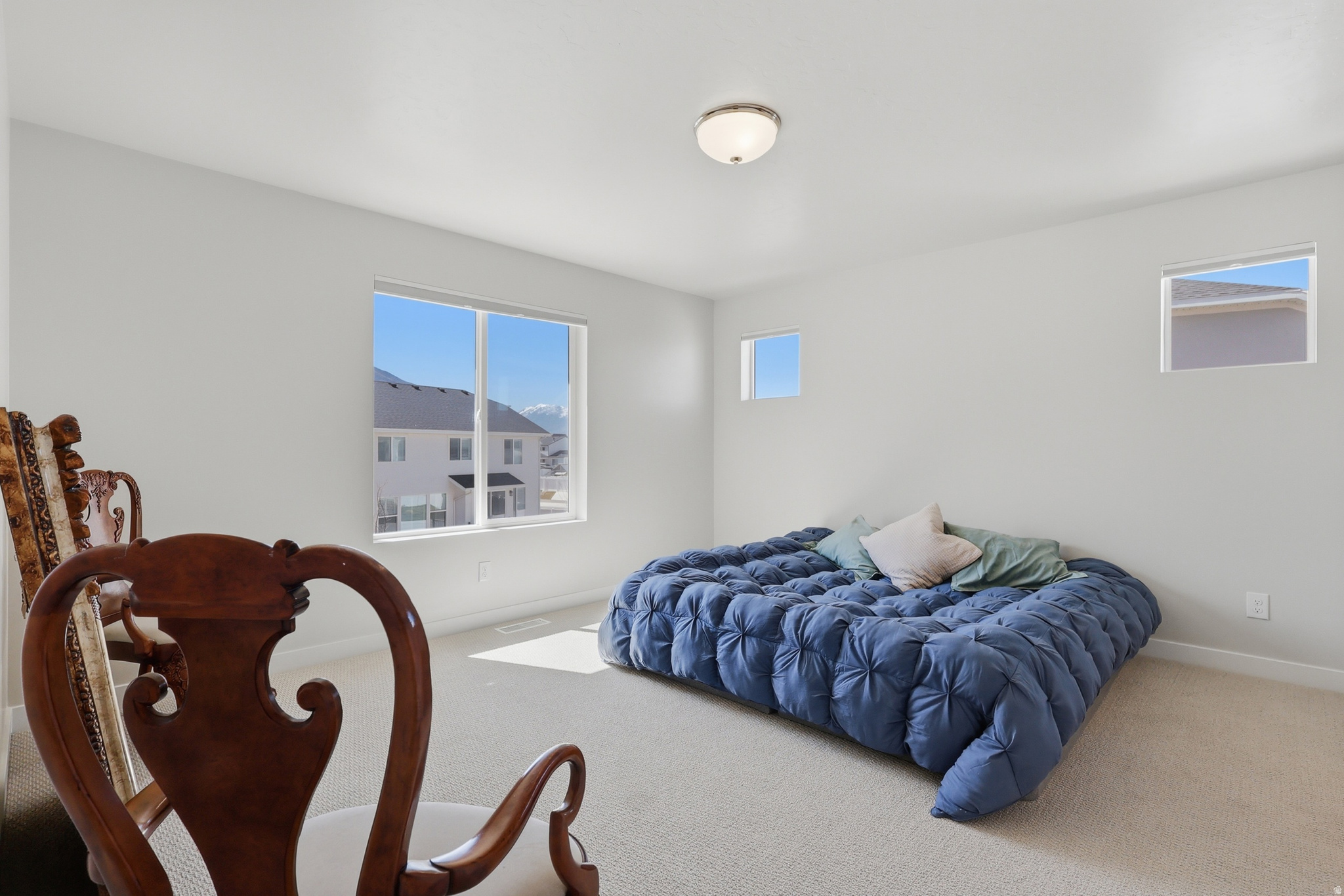 MAPLETON HEIGHTS - Residential