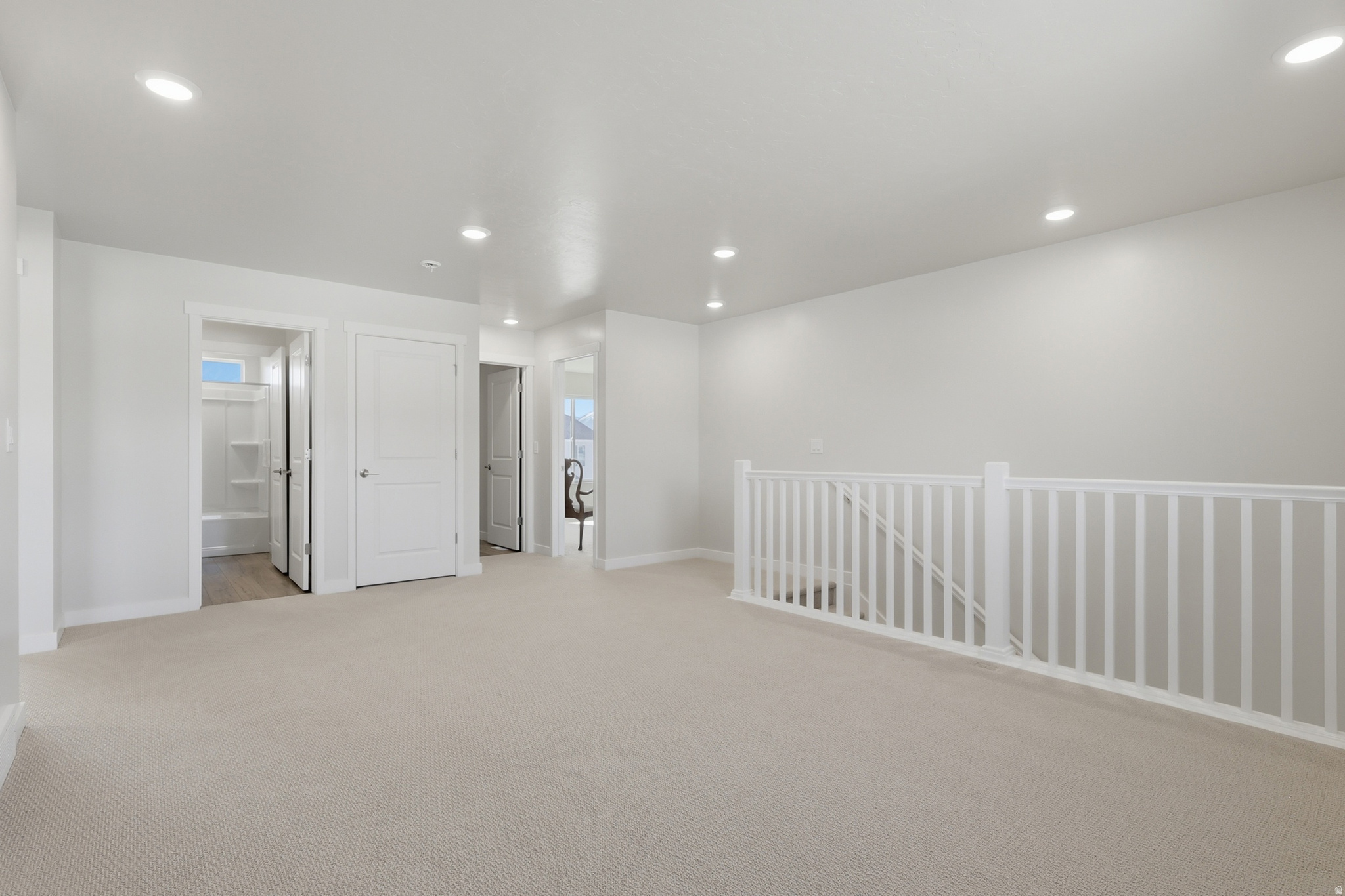 MAPLETON HEIGHTS - Residential