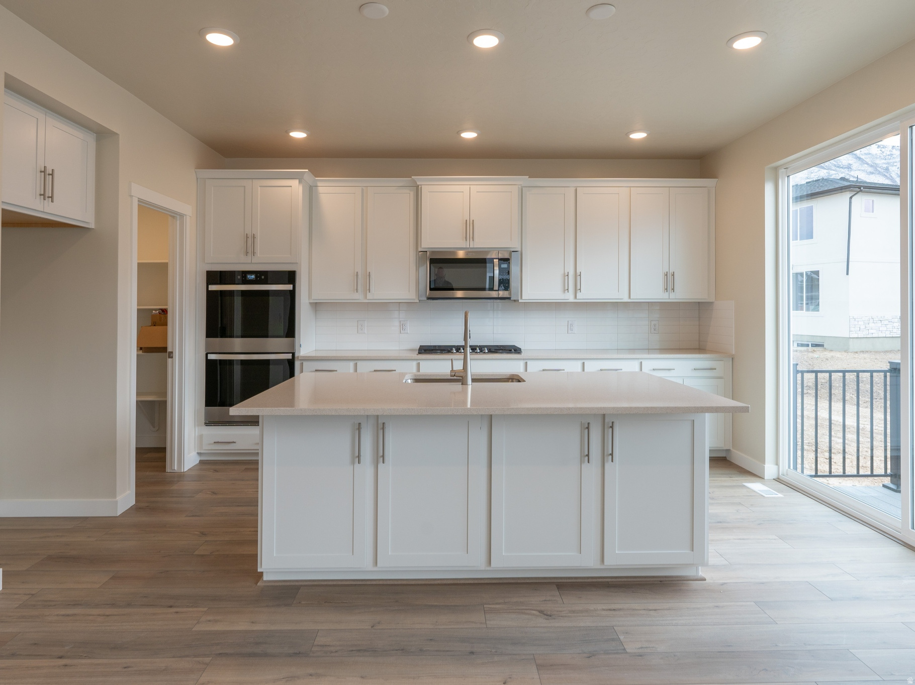 MAPLETON HEIGHTS - Residential