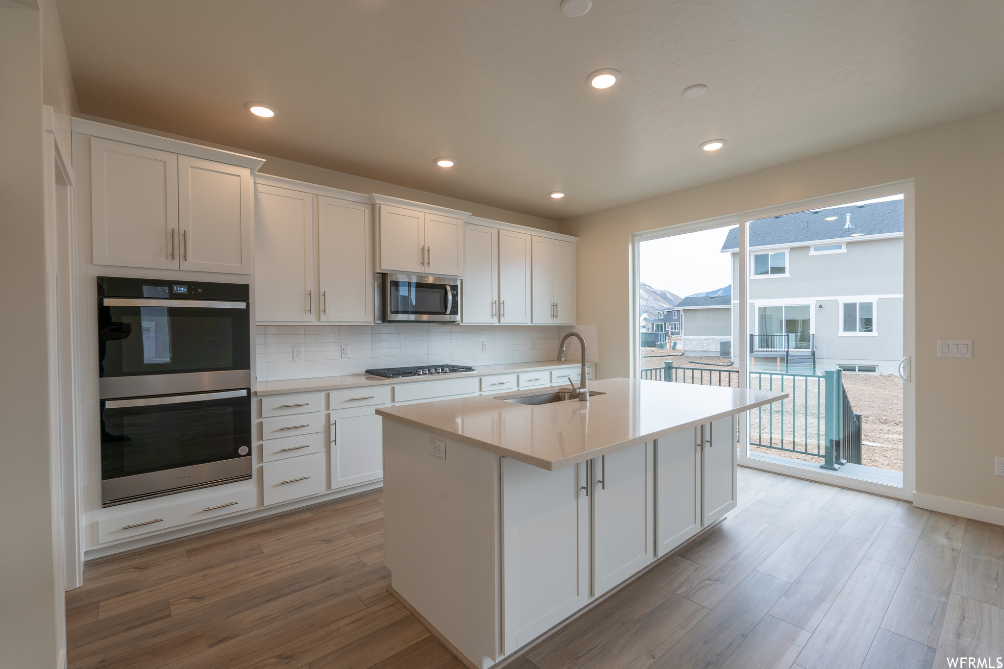 MAPLETON HEIGHTS - Residential