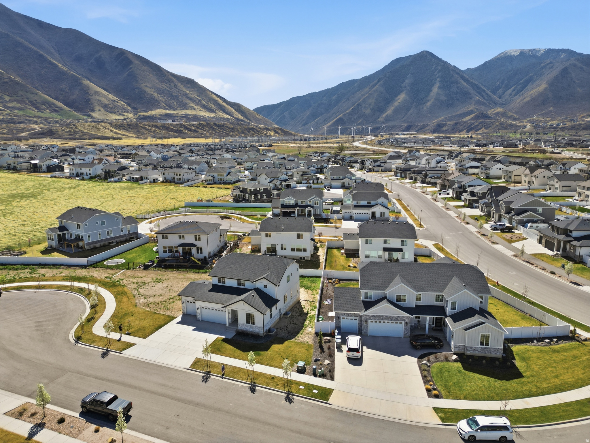 MAPLETON HEIGHTS - Residential