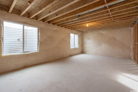 Tiny photo for 1353 W MAPLETON CT, Mapleton, UT 84664 (MLS # 2126669)