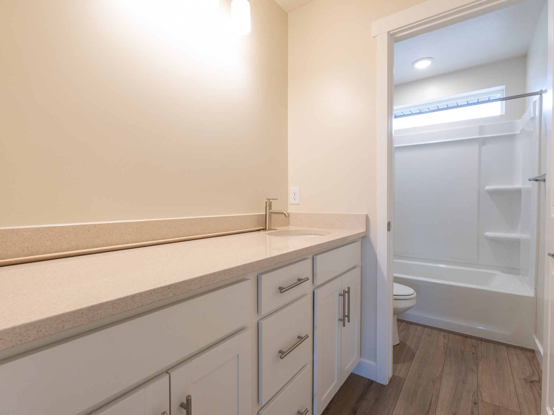 MAPLETON HEIGHTS - Residential