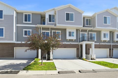 Photo of 4218 W RAIL TRAIL LN S, Riverton, UT 84096 (MLS # 2167136)