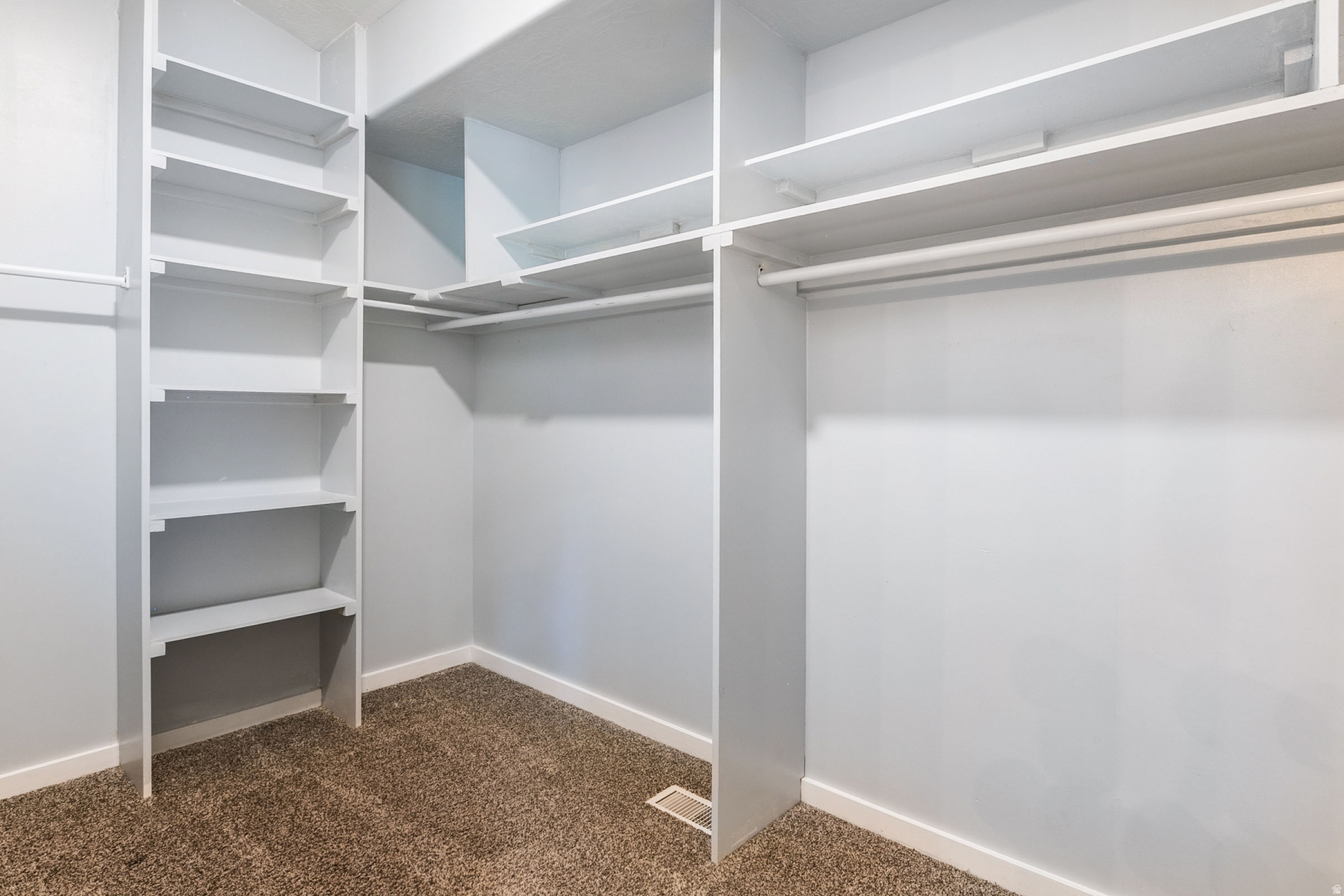 SOUTH MOUNTAIN - Residential