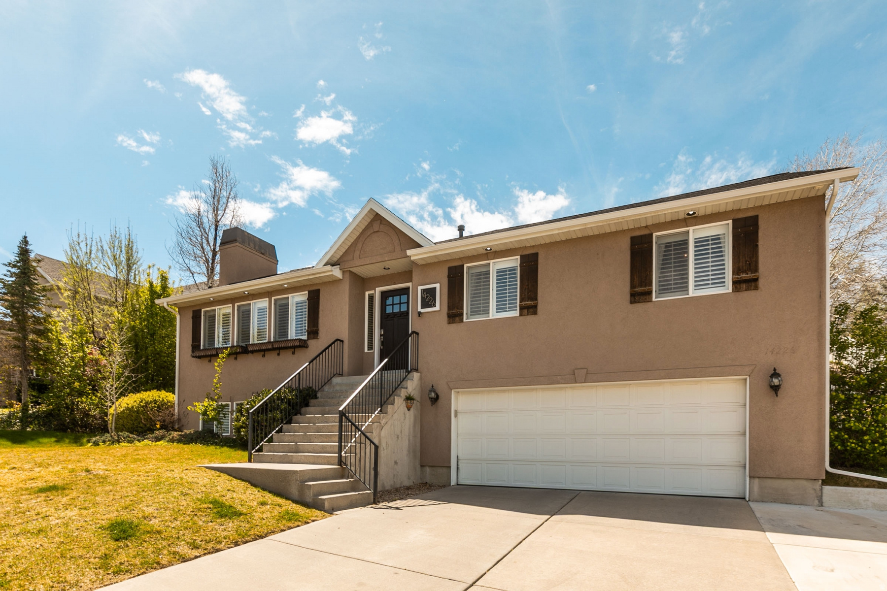 SOUTH MOUNTAIN - Residential