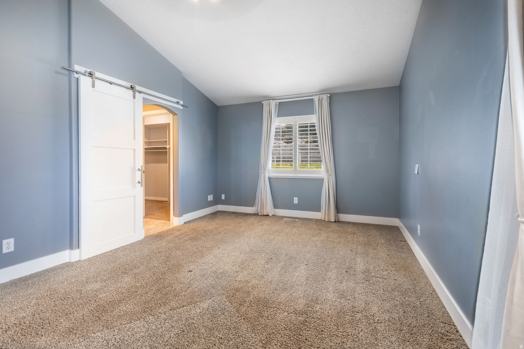 SOUTH MOUNTAIN - Residential