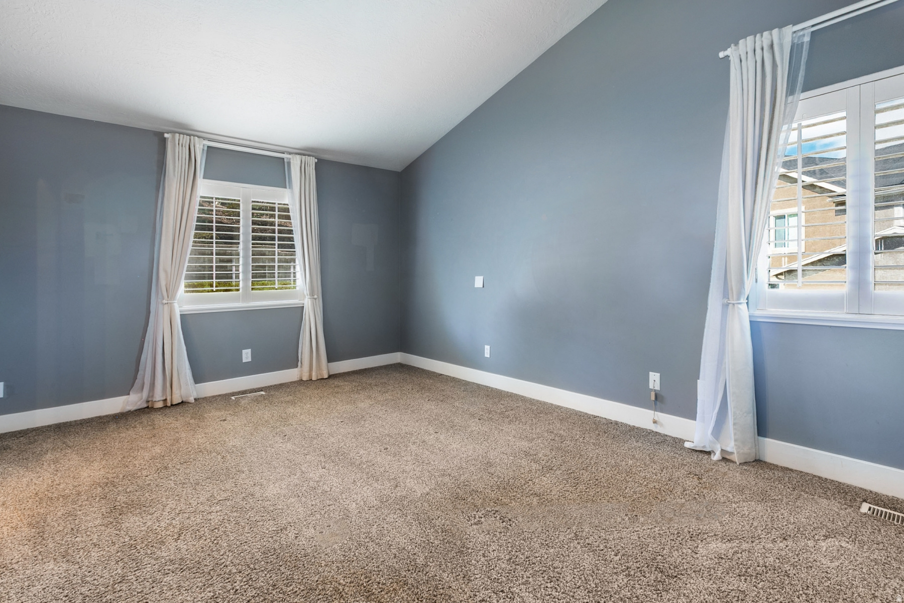 SOUTH MOUNTAIN - Residential