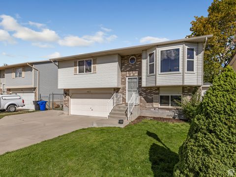 Tiny photo for 4972 W WAKE ROBIN DR S, West Jordan, UT 84081 (MLS # 2115800)