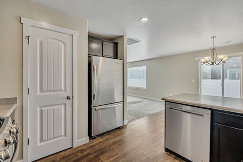 Tiny photo for 1753 W 50 N, Pleasant Grove, UT 84062 (MLS # 2140682)