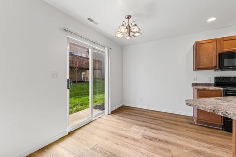 Tiny photo for 1282 N LILY PAD DR, Spanish Fork, UT 84660 (MLS # 2159150)